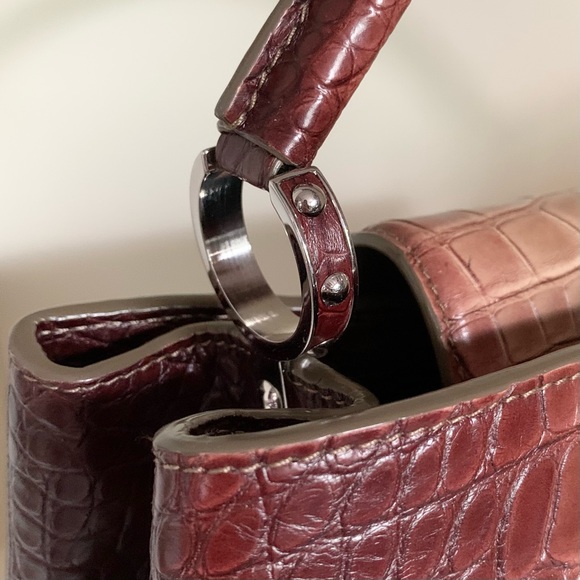 Louis Vuitton Capucines MM Alligator - Picture 10 of 16